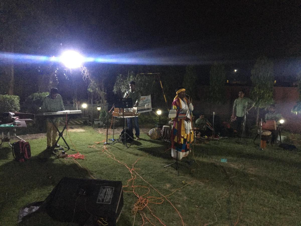 Whispering Woods Inn Bolpur Dış mekan fotoğraf